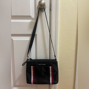 I selling Tommy Hilfiger cross body bag